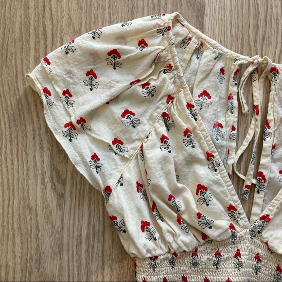 UO Smocked Top - Picture 3 of 7